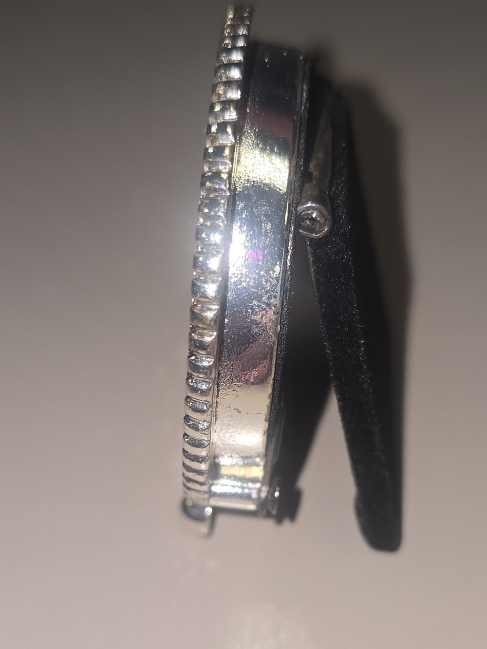 Round Silver Metal Mini Picture Frame w/ Diamante Bling Rhinestones Tabletop - Picture 2 of 9